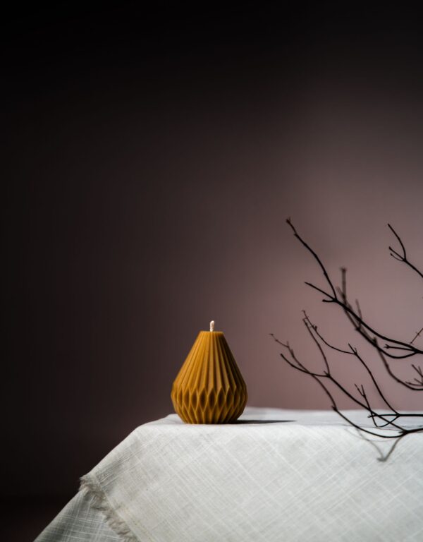 Geometric Pear (Beeswax)