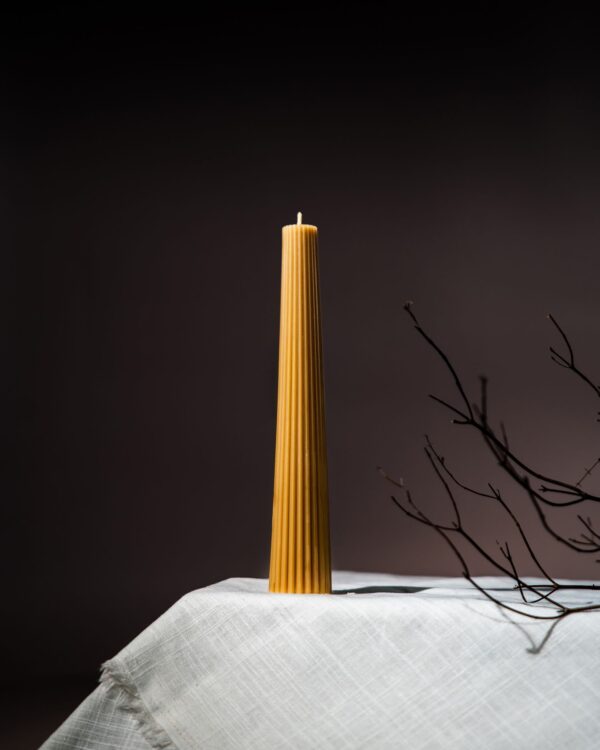 Tapered Ribbed (Beeswax)